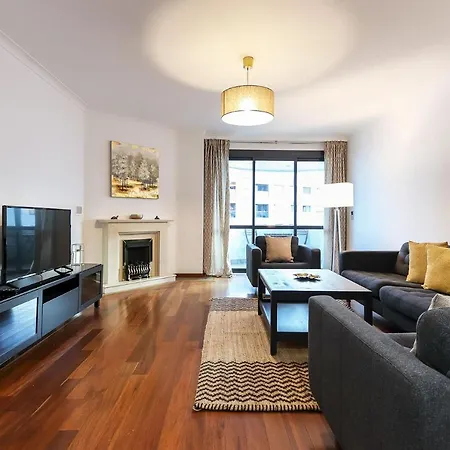 Expo Design By Homing Apartment